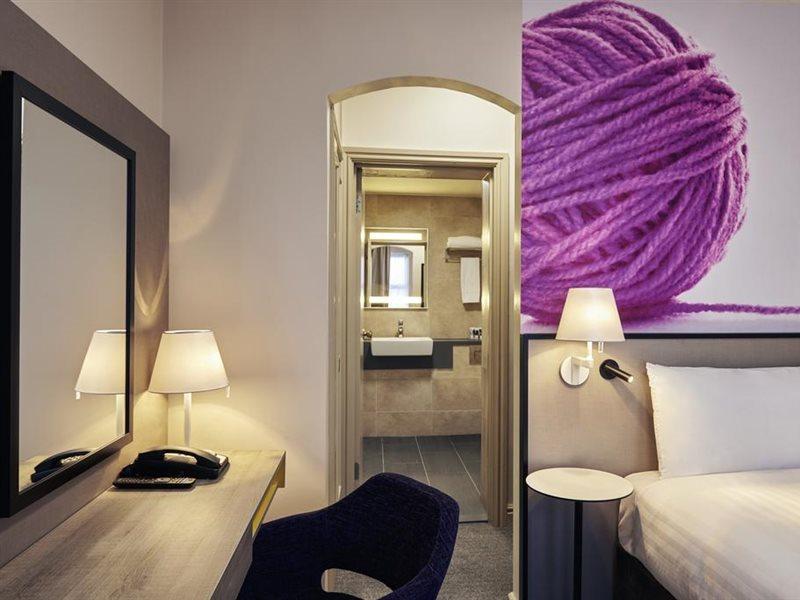 Exeter Rougemont Hotel By Sunday Bagian luar foto