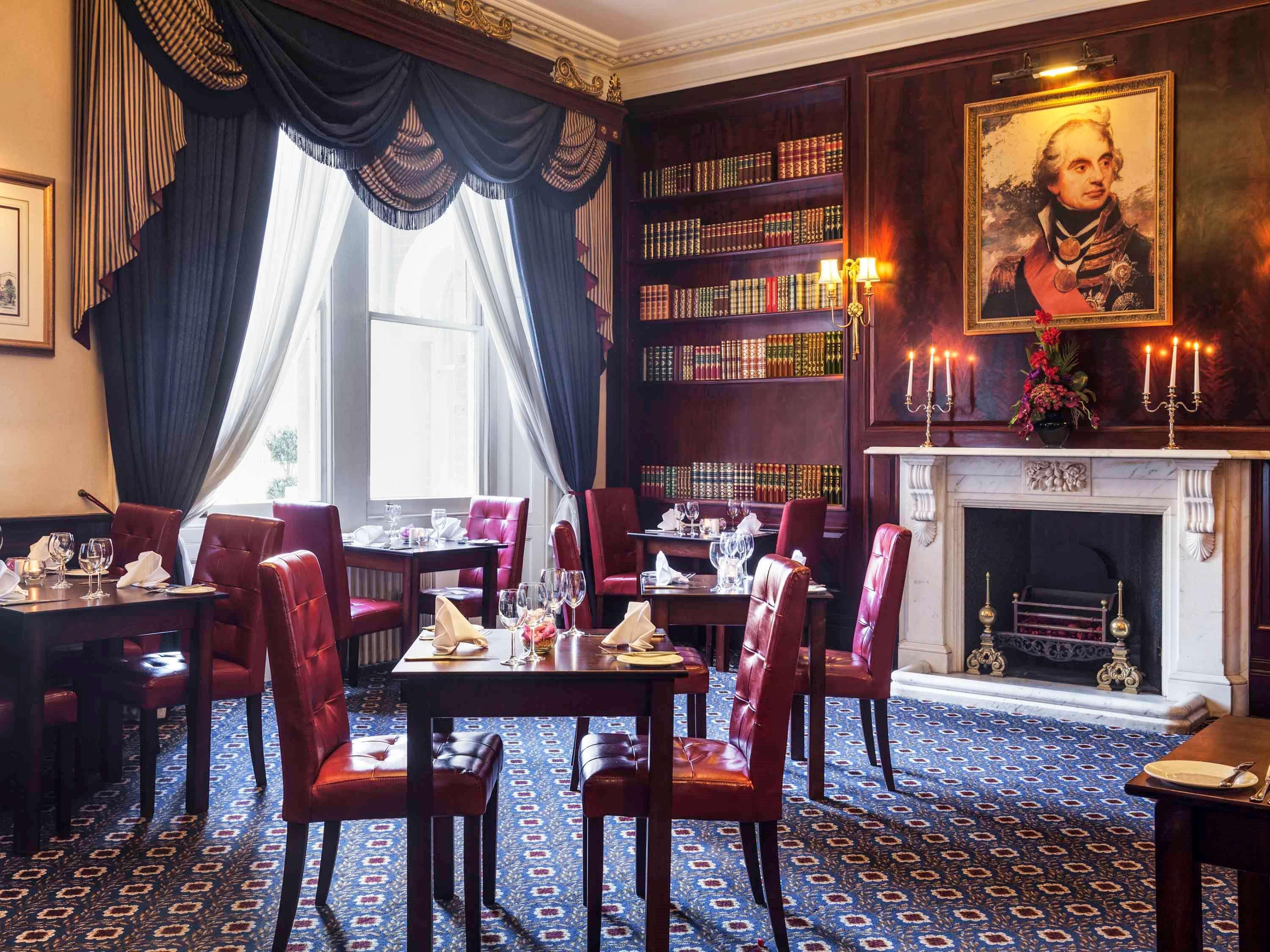 Exeter Rougemont Hotel By Sunday Bagian luar foto
